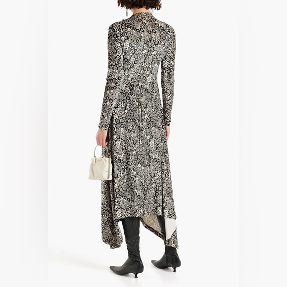 ROSETTA GETTY BNWT SZ M
Asymmetric twist-front printed stretch-velvet dress - Picture 2 of 6